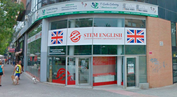 fachada de la academia stem english en gran via
