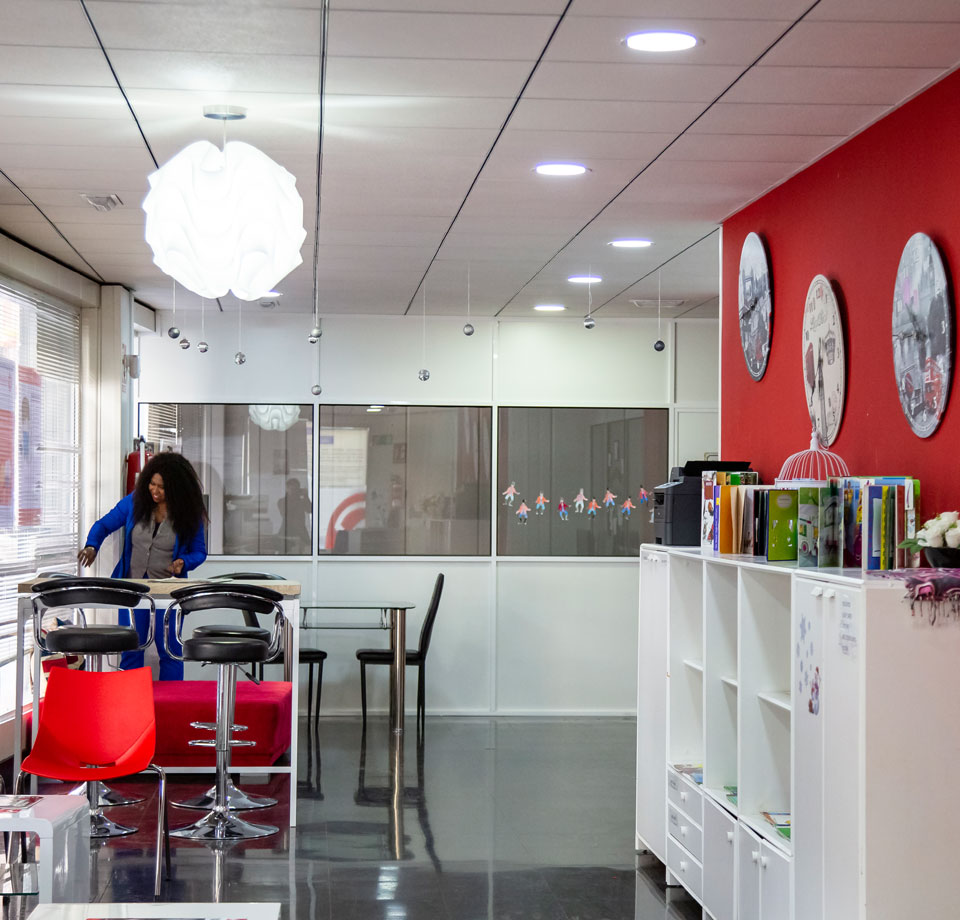 fotografia-interior-academia-luceros